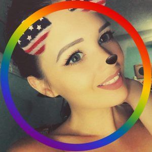 Meet your Posher, Malinda